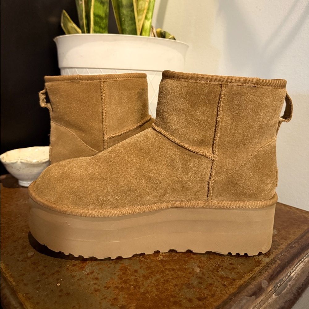 UGG Classic Mini Platform Boots - chestnut